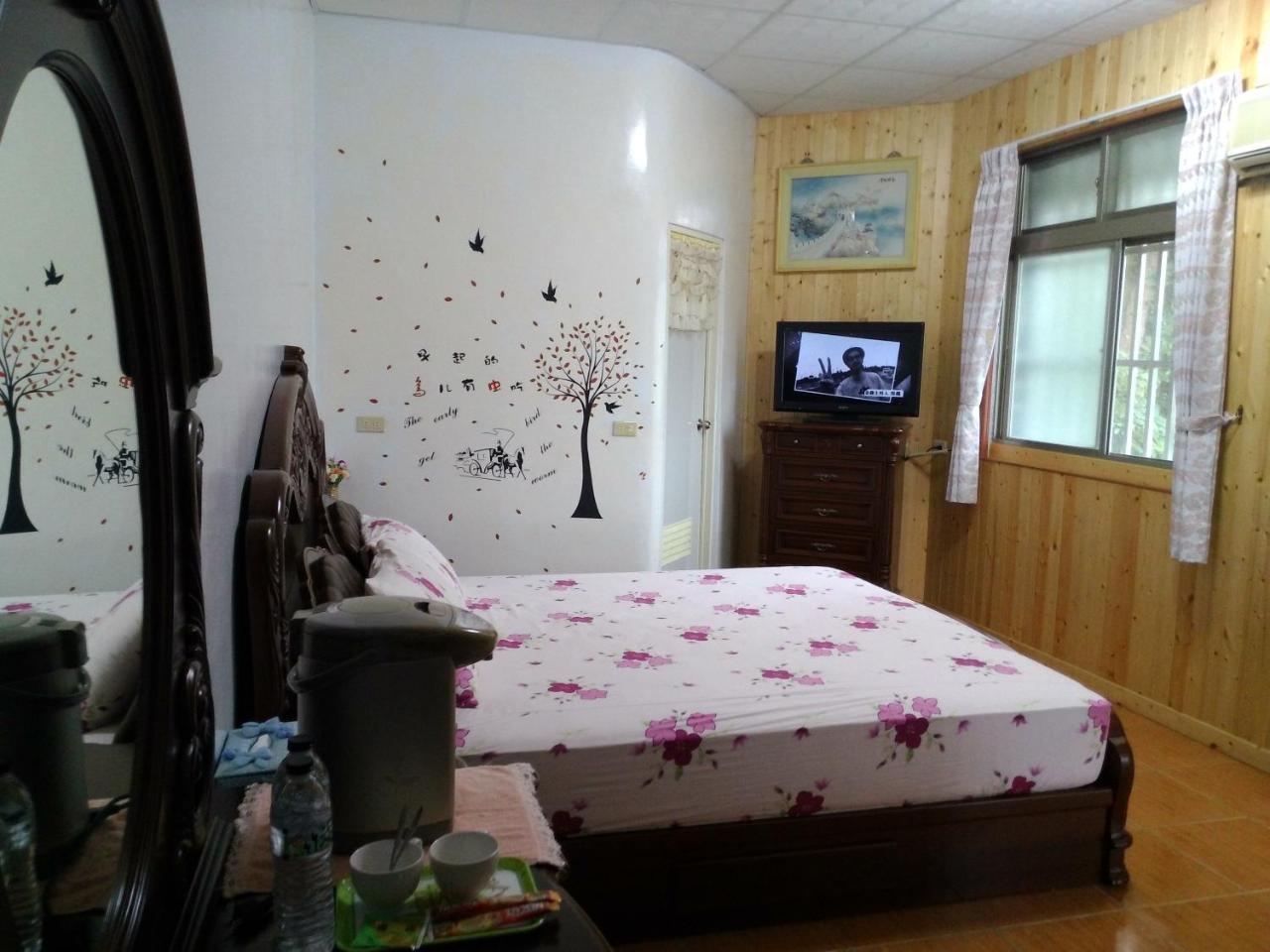 Kai Tai B&B หลูยี่ ภายนอก รูปภาพ